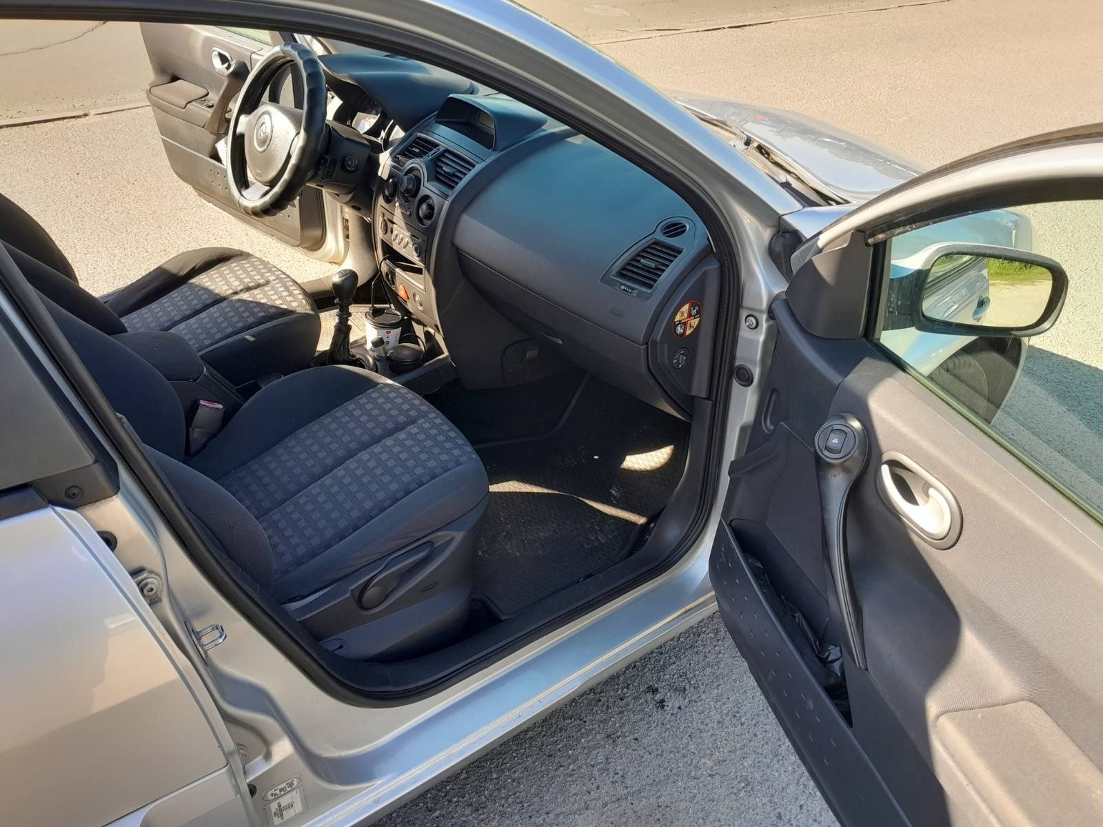 Продам Renault Megane 2008