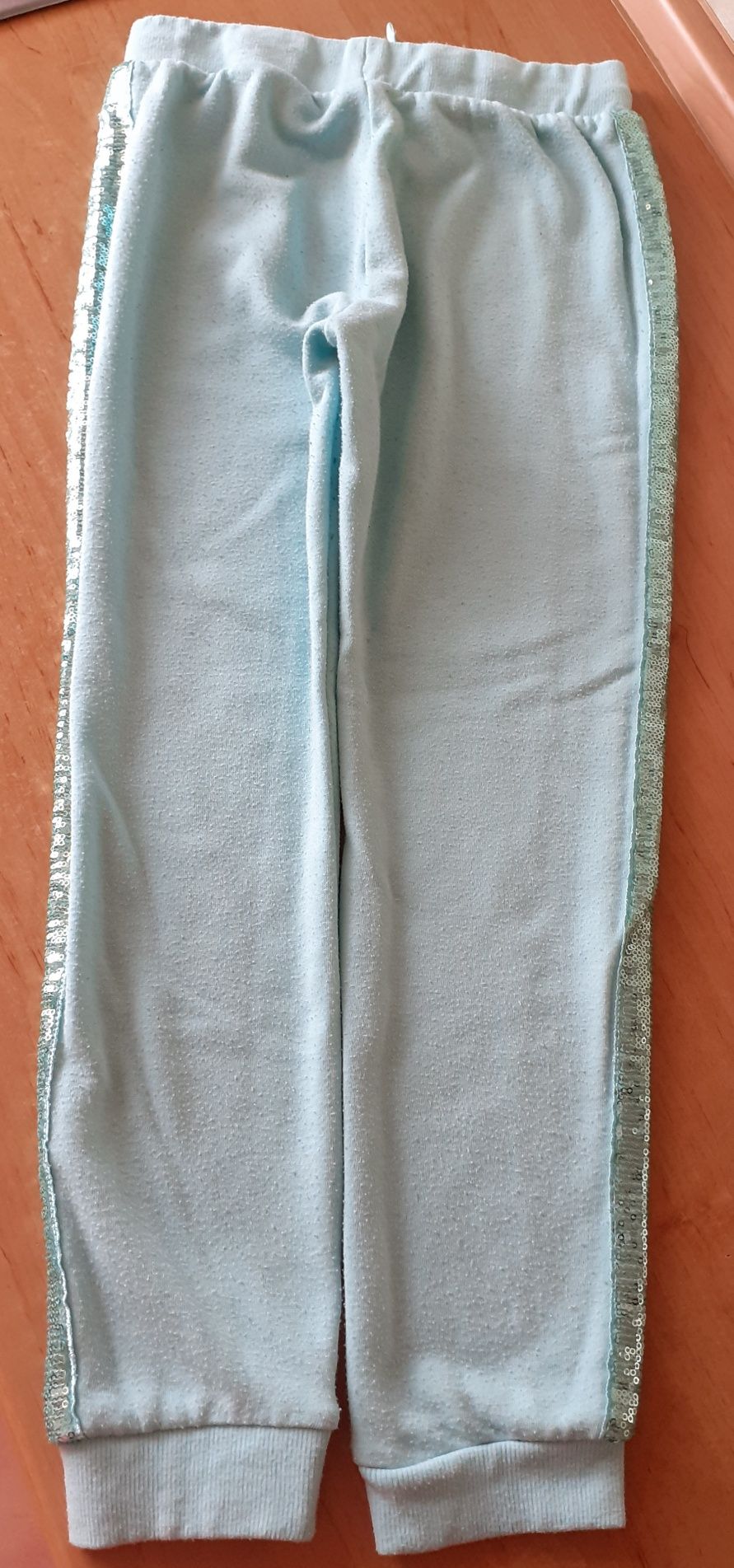 Terranova spodnie dresowe 128 134  8/9 lat