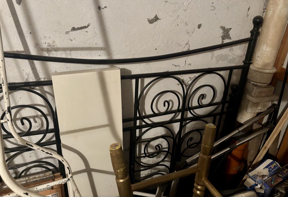 Rama łóżka IKEA 140×200 z listwami – super stan