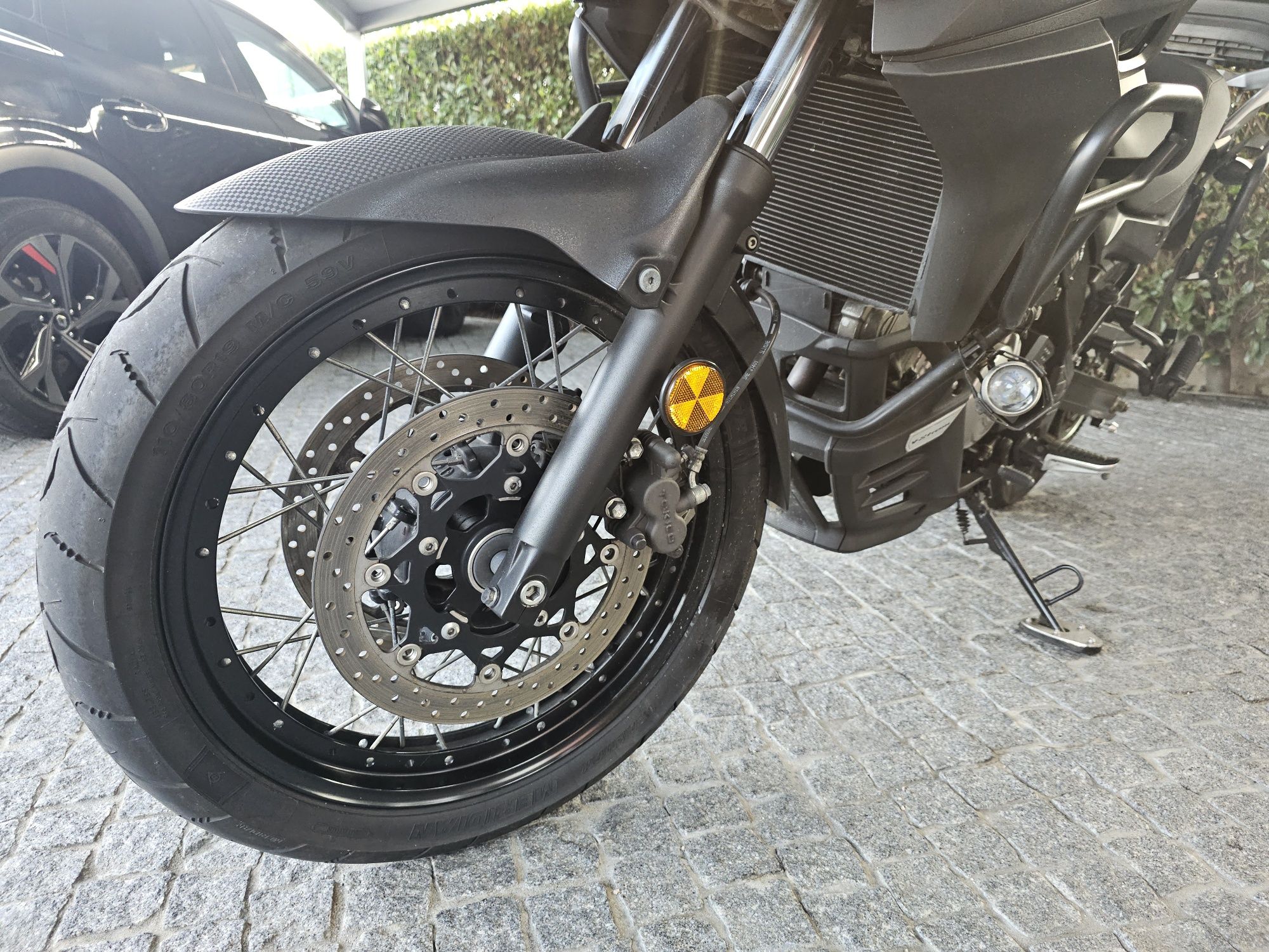 Suzuki 650 V-strom XT