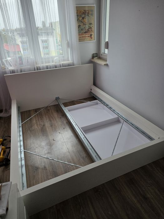 Rama łóżka Malm 160 x 200 biała plus pomocniki