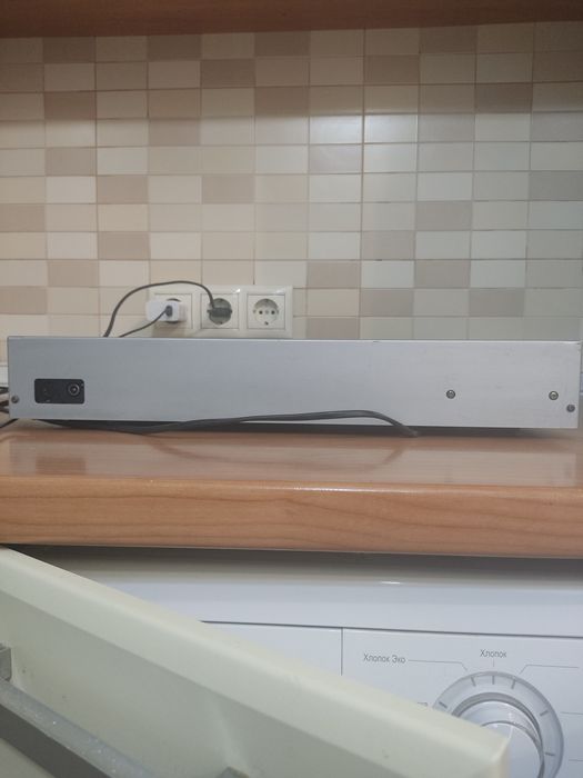 Тюнер Grundig T7200