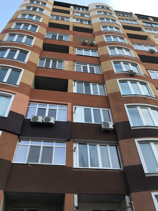 Продам 2-х ком. квартиру. Сданный дом. Парк Победы.