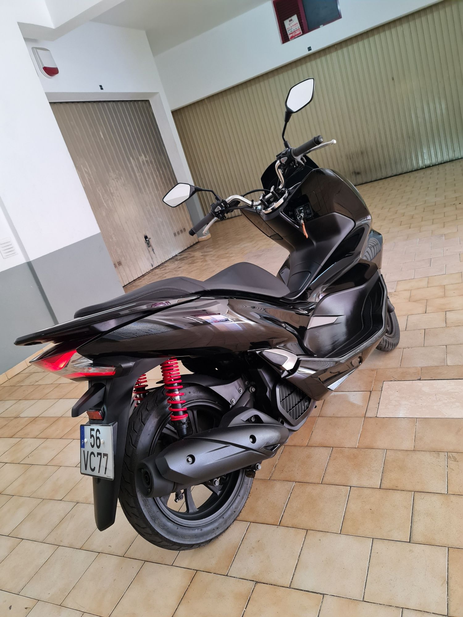 Honda PCX toda revisionada