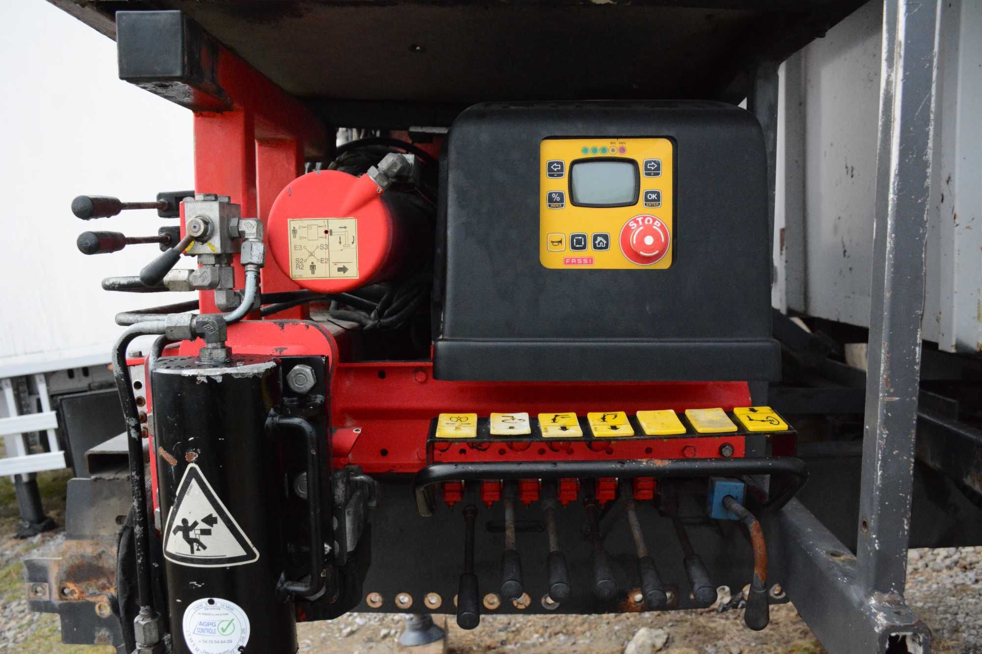 HDS FASSI F 155 A / 2013 r / Sprawny / 3x wysuw