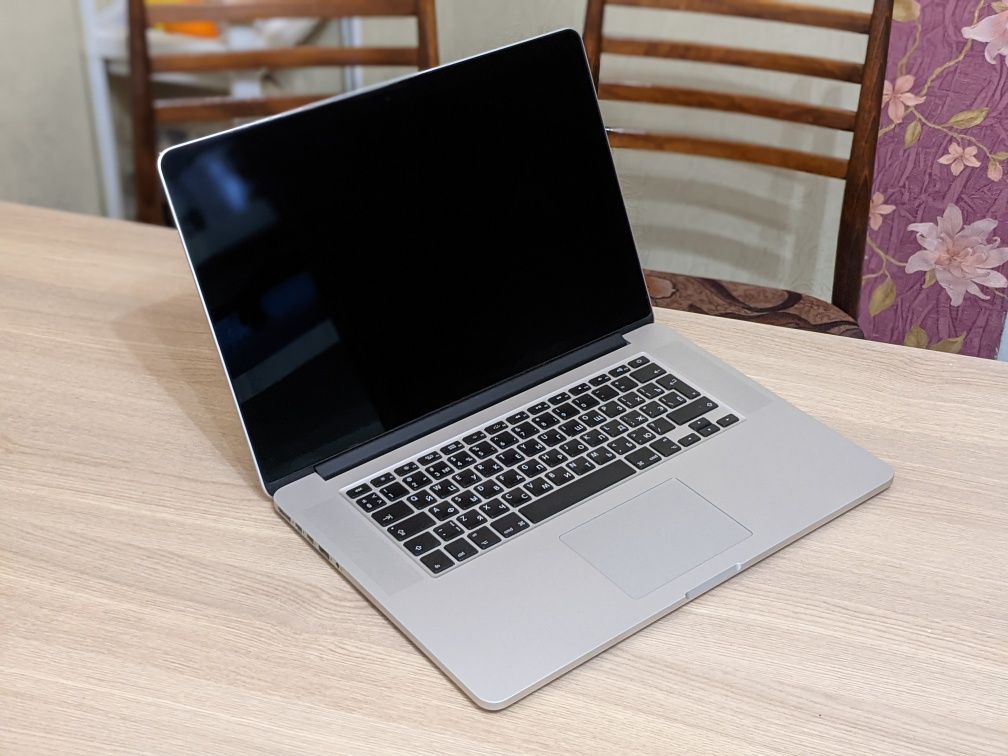 MacBook Pro 15 i7