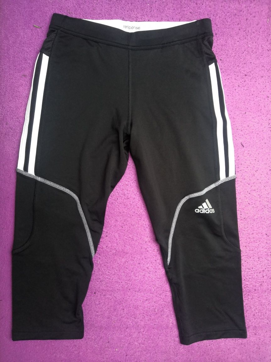 Leginsy adidas krótkie