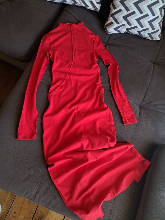 Сукня плаття червона