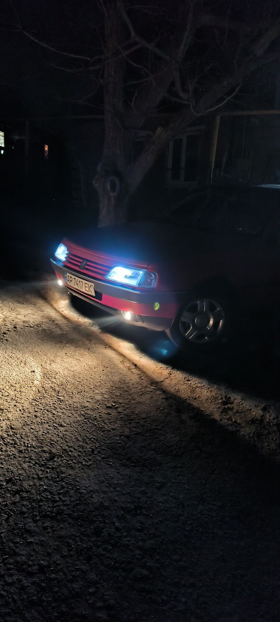 Продам Пежо 405GL