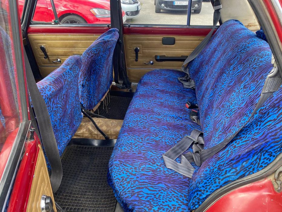 Продається машина Ваз 21013.