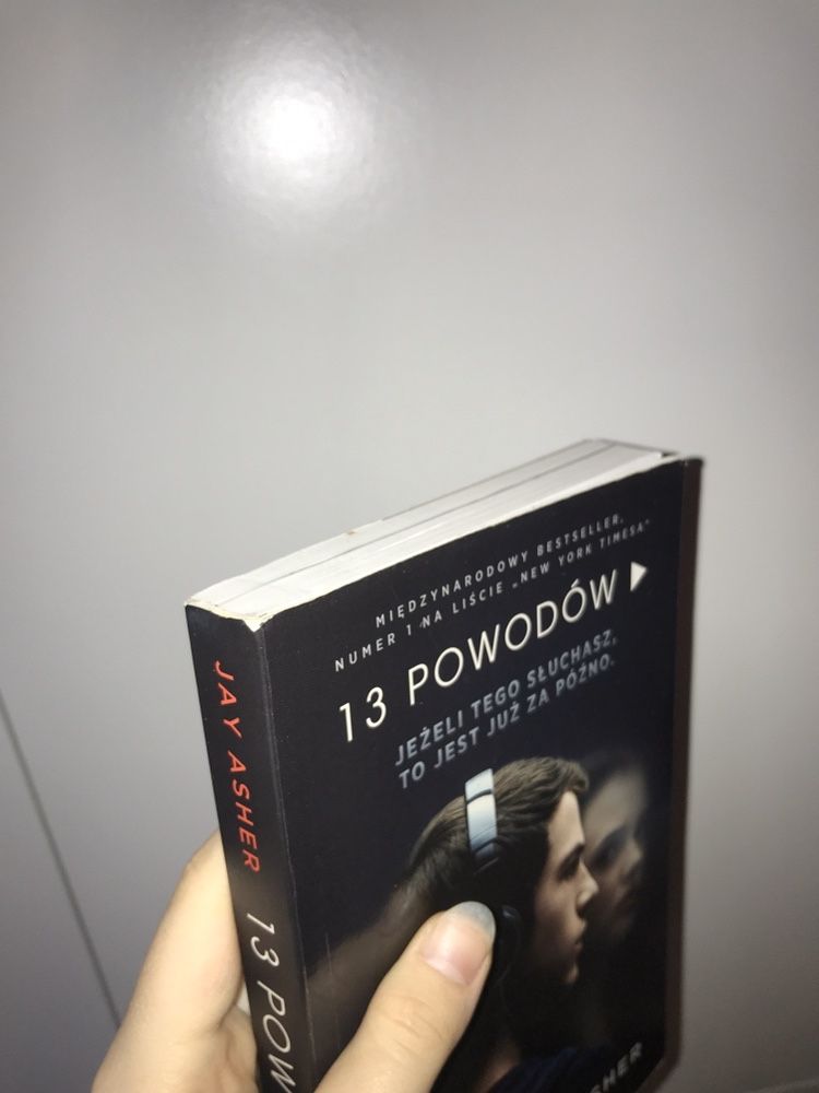 Książka „13 powodów”