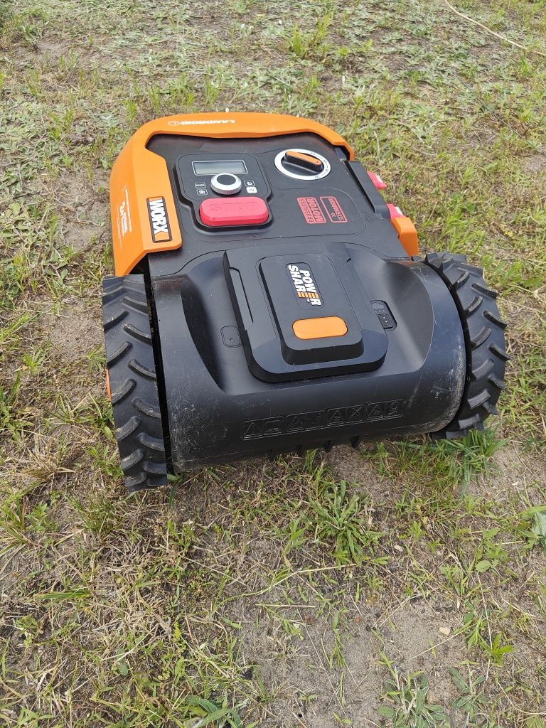 Robot koszący Worx Landroid L1000
