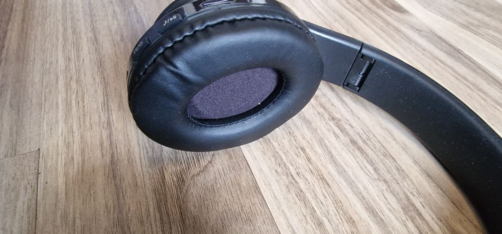 Słuchawki nauszne bluetooth, GRATIS 2 koszulki