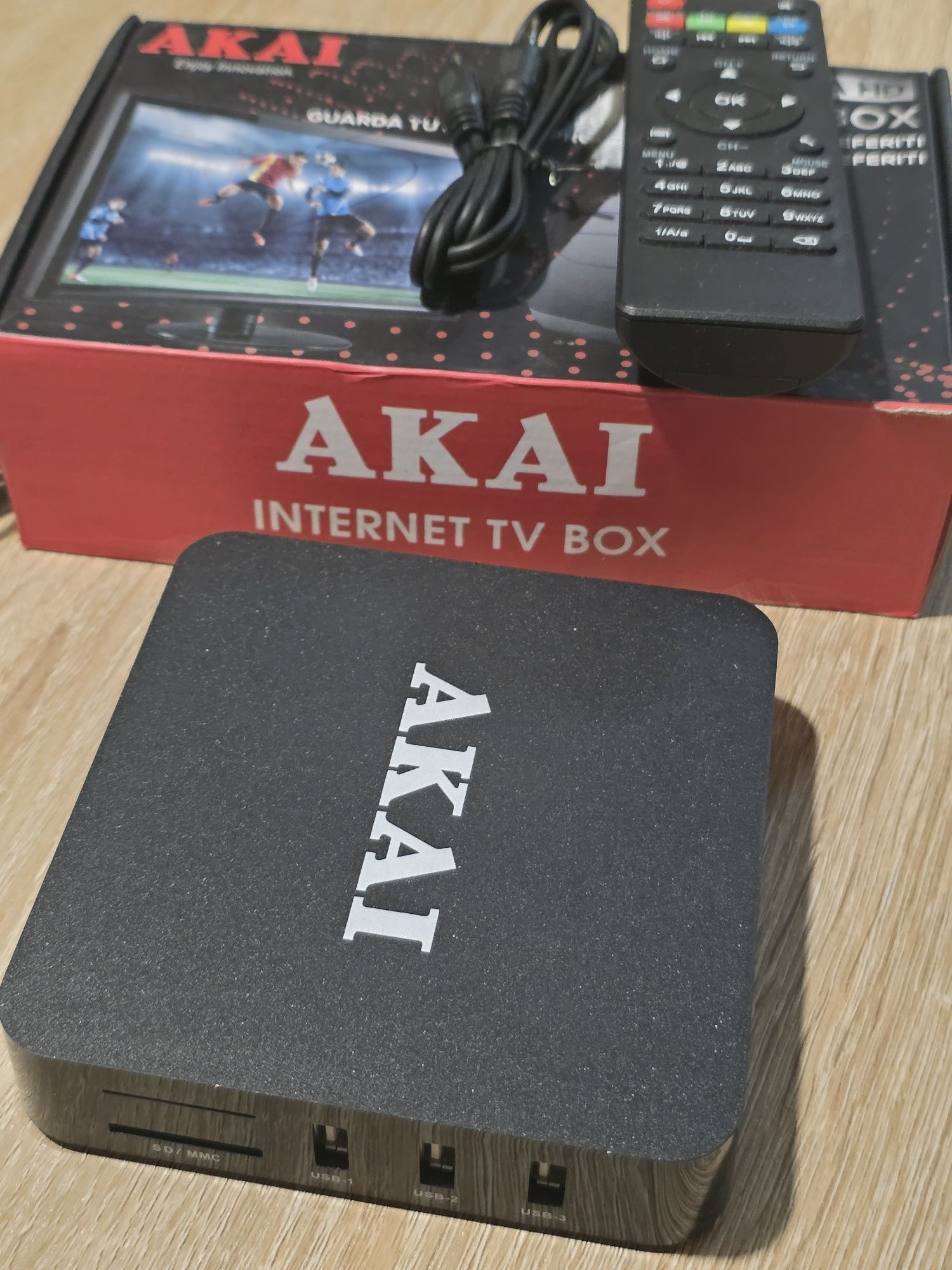 Smart tv Akai (nova)