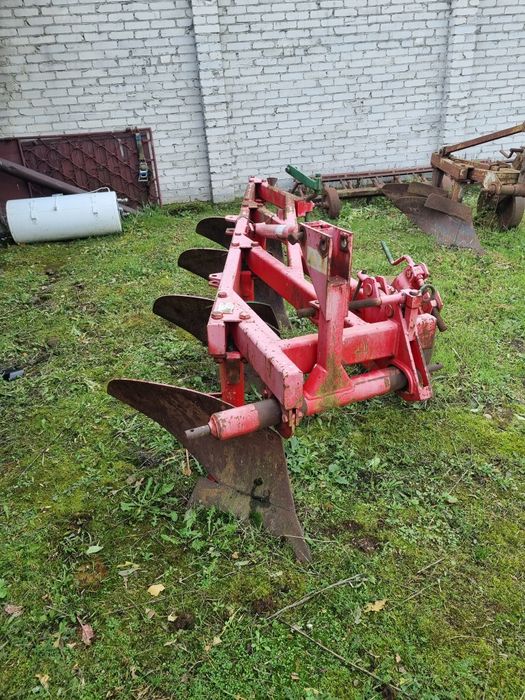 Pług Unia 4 skibowy