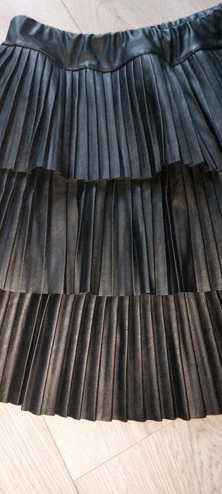 Spódniczka plisowana eko skóra