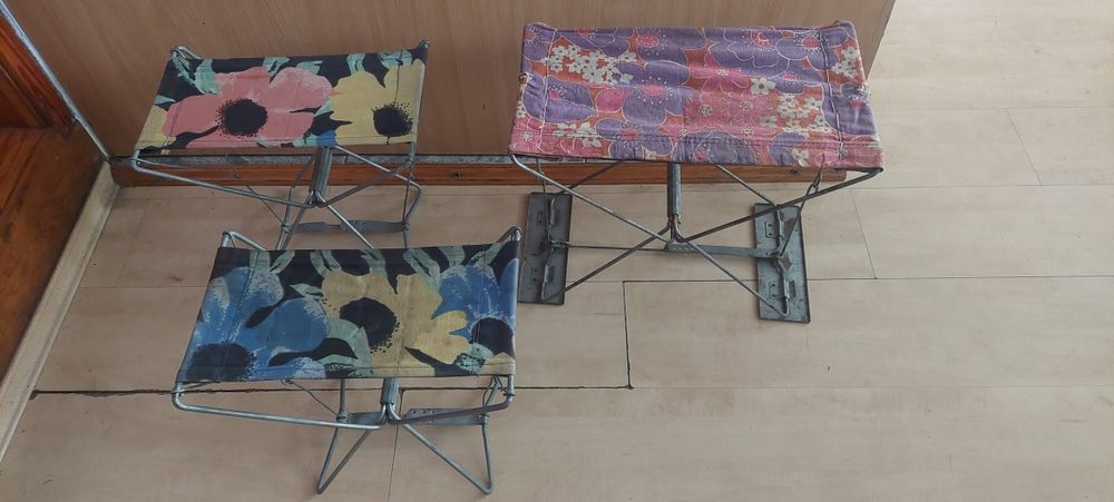 Krzesełka wędkarskie z okresu PRL 3 sztuki