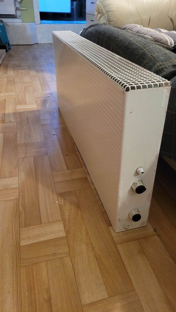 Grzejnik konwektor  co biały