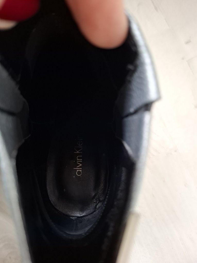 Botki na koturnie srebrne Calvin Klein 37