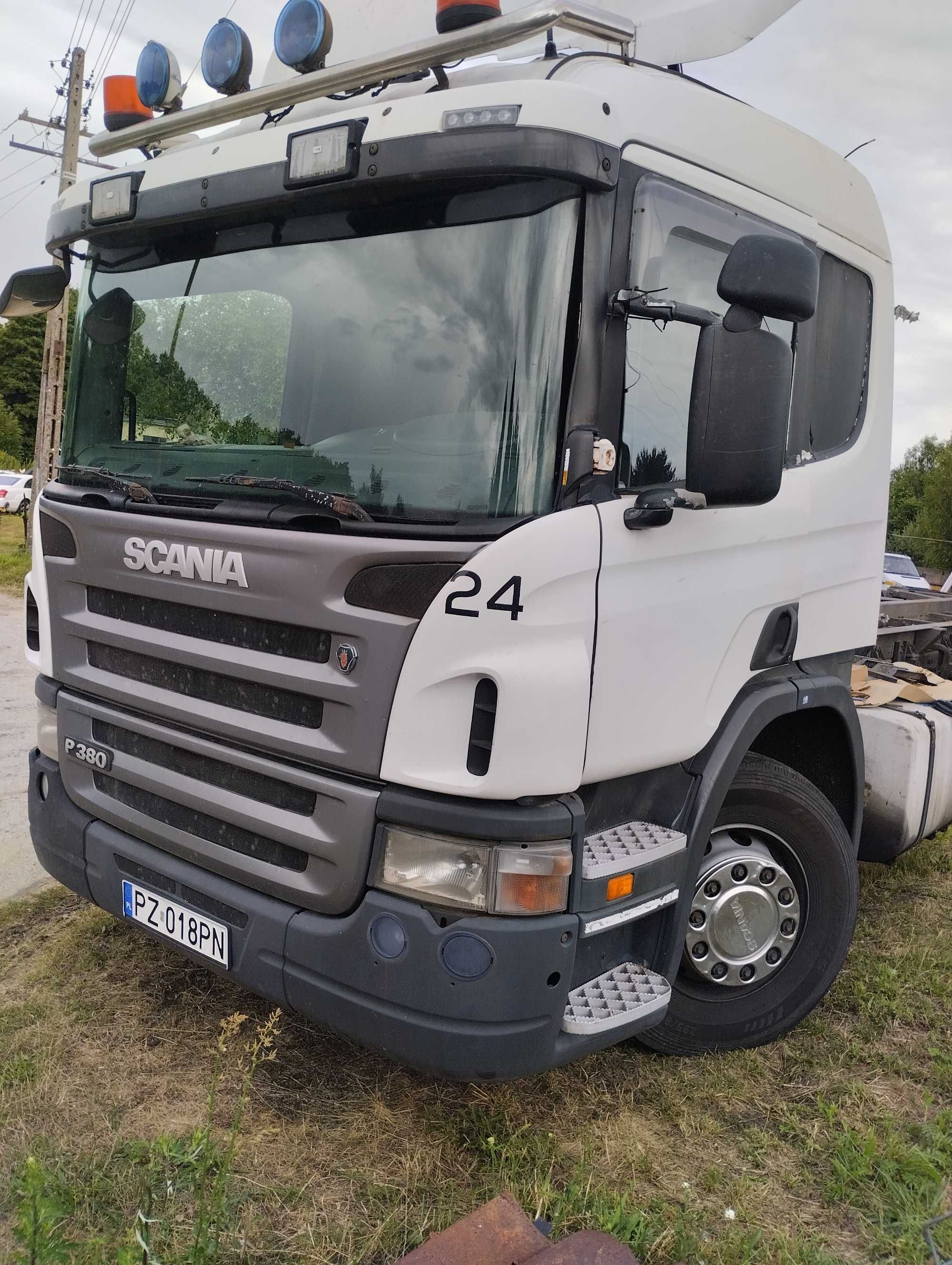 Scania  P380 pod zabudowę 2010r