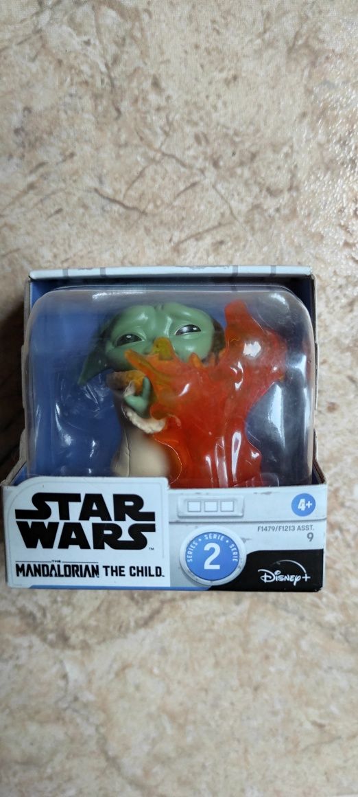 Figurka STAR WARS YODA F1479