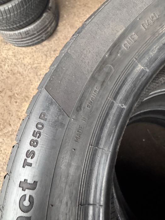 Зимові шини 205 55 R17 Continental