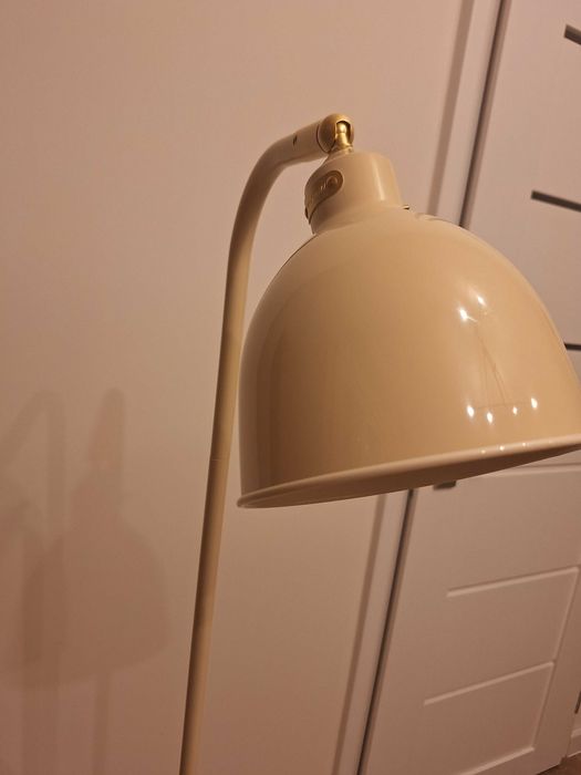 Nowa lampa podłogowa IKEA