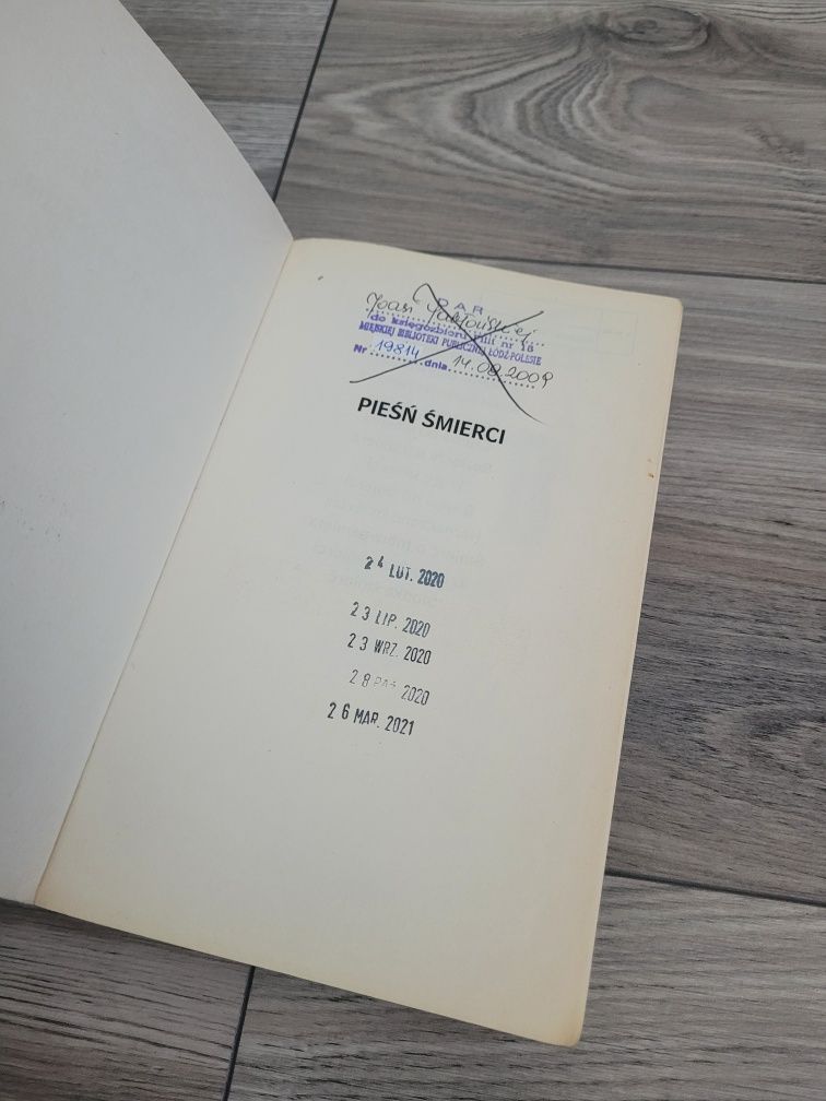 Nora Roberts jako J.D Robb Pieśń śmierci