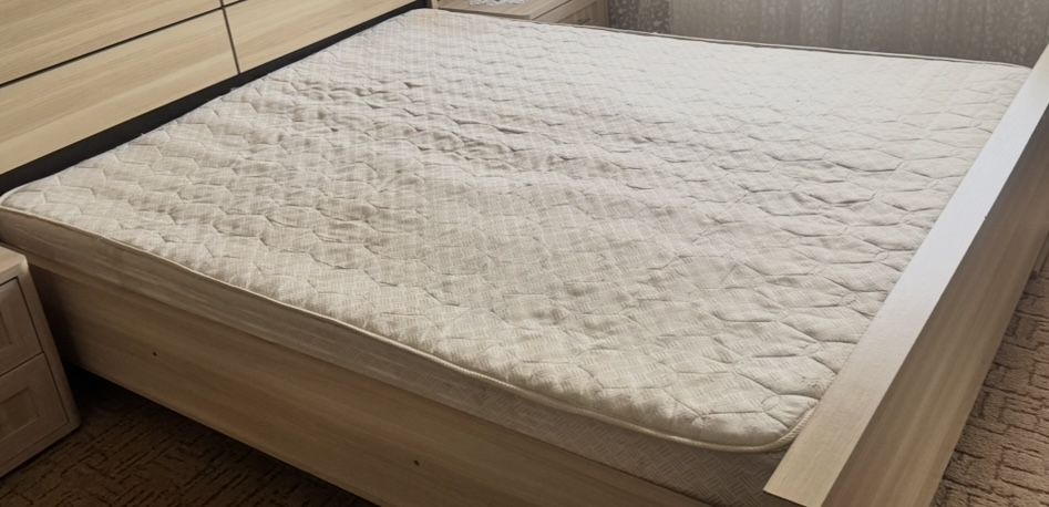 Матрас на ліжко  двохспальний 1600 *2000 м