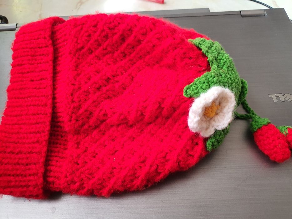 Шапка на дівчинку