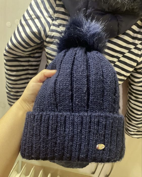 Куртка тепла шапка у подарунок