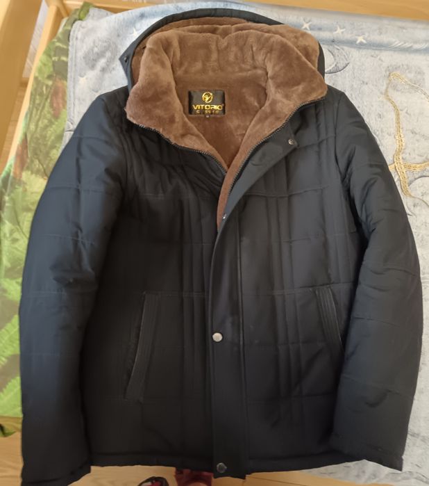 Зимняя куртка, размер 50