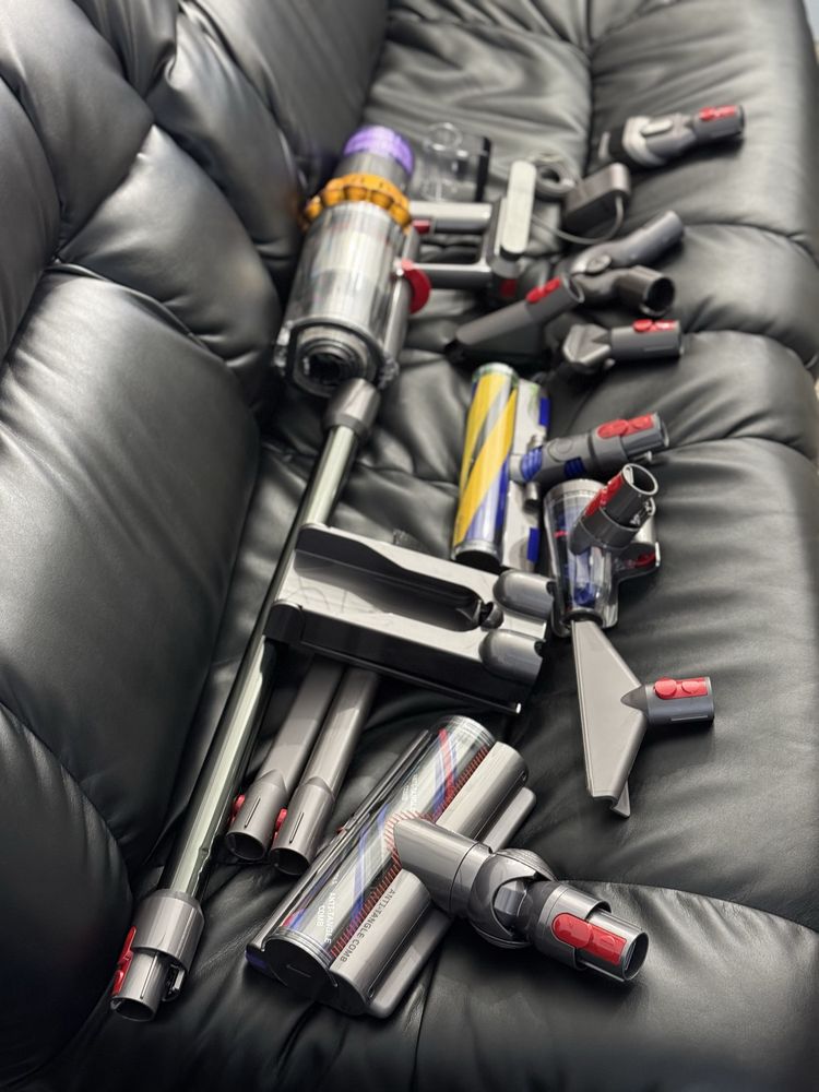 Пилосос Dyson V15 Detect Total Clean Extra. USA