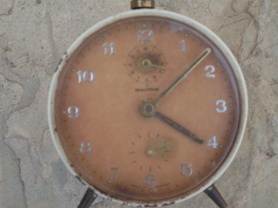 Despertador antigo made in Germany Mauthe