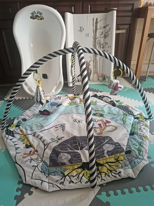 Sprzedam rzeczy dla dziecka zestawem