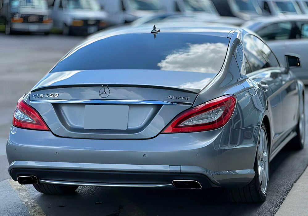 Mercedes-Benz CLS      2013