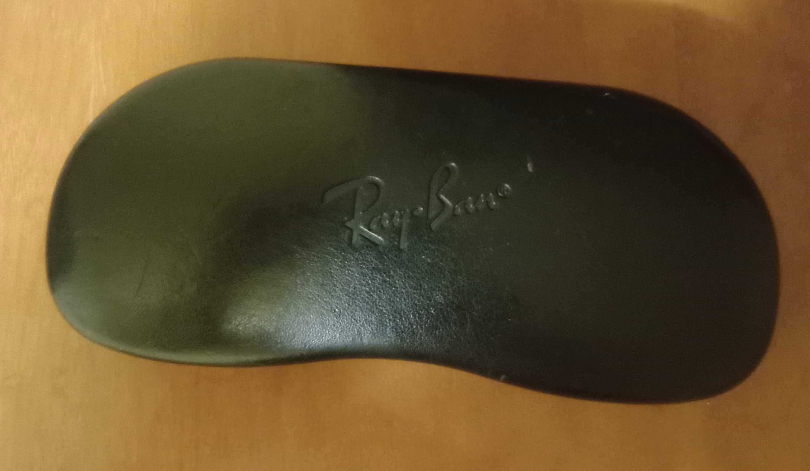 Etui do okularów Ray ban kolor czarne