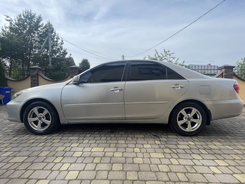 Продаж Toyota Camry 30