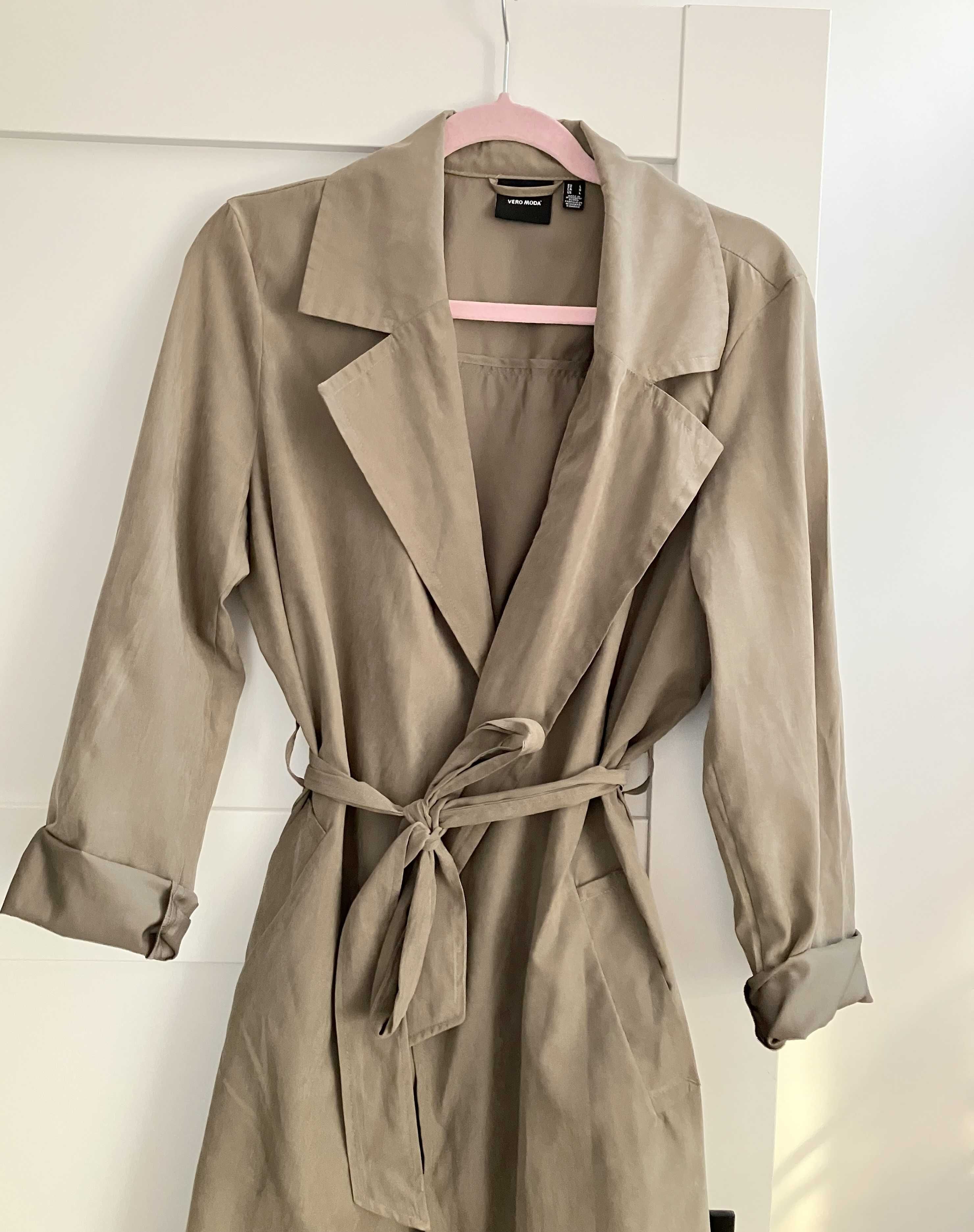 Wiosenny trencz Vero Moda khaki L basic płaszcz