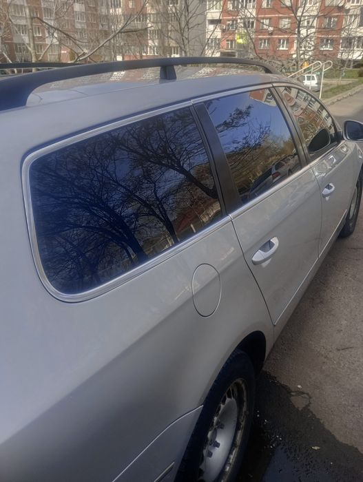 Пасат Б6 універсал