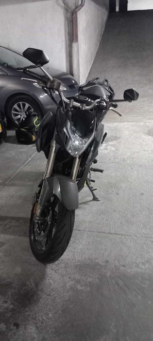Vendo mota Zontes impecável