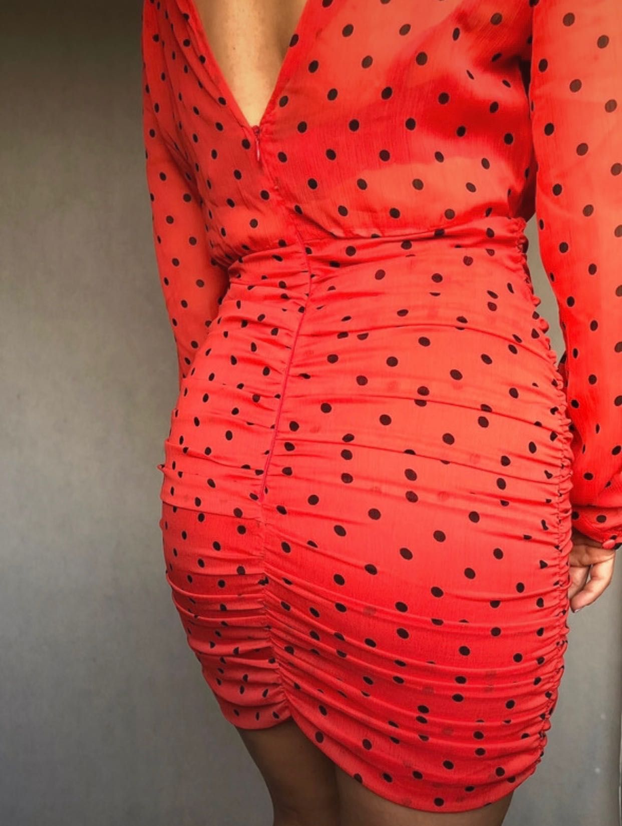 Sukienka mini czerwona w groszki