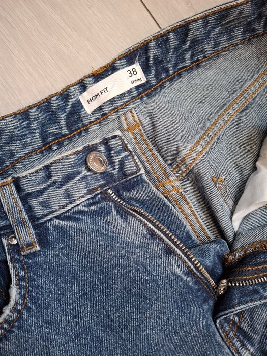 Джинси Sinsay Mom Fit 38 розмір