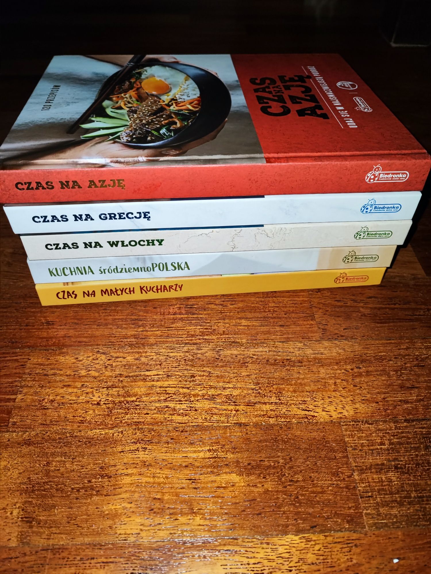 Czas na zestaw książek