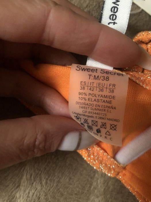 Продам купальник