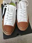 Trampki damskie Converse w rozmiarze 38