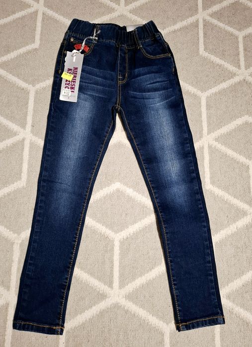 Nowe z metką jeansy 122 Fashion Na gumce wysokie w stanie wygodne