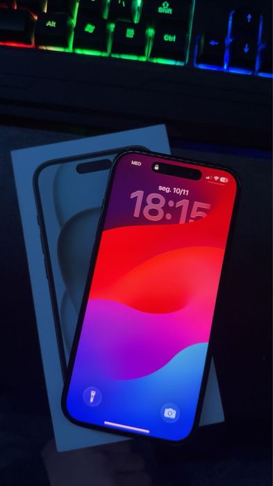 Iphone 15 com caixa