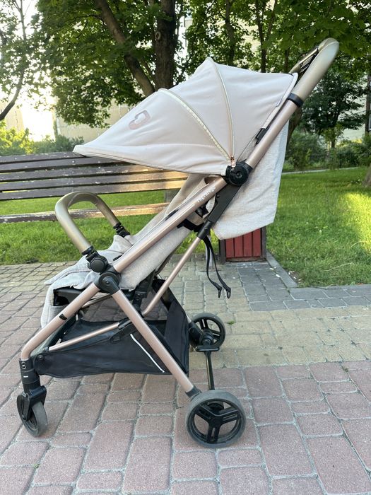 Коляска прогулянкова Peg-Perego Selfie Mon Amour