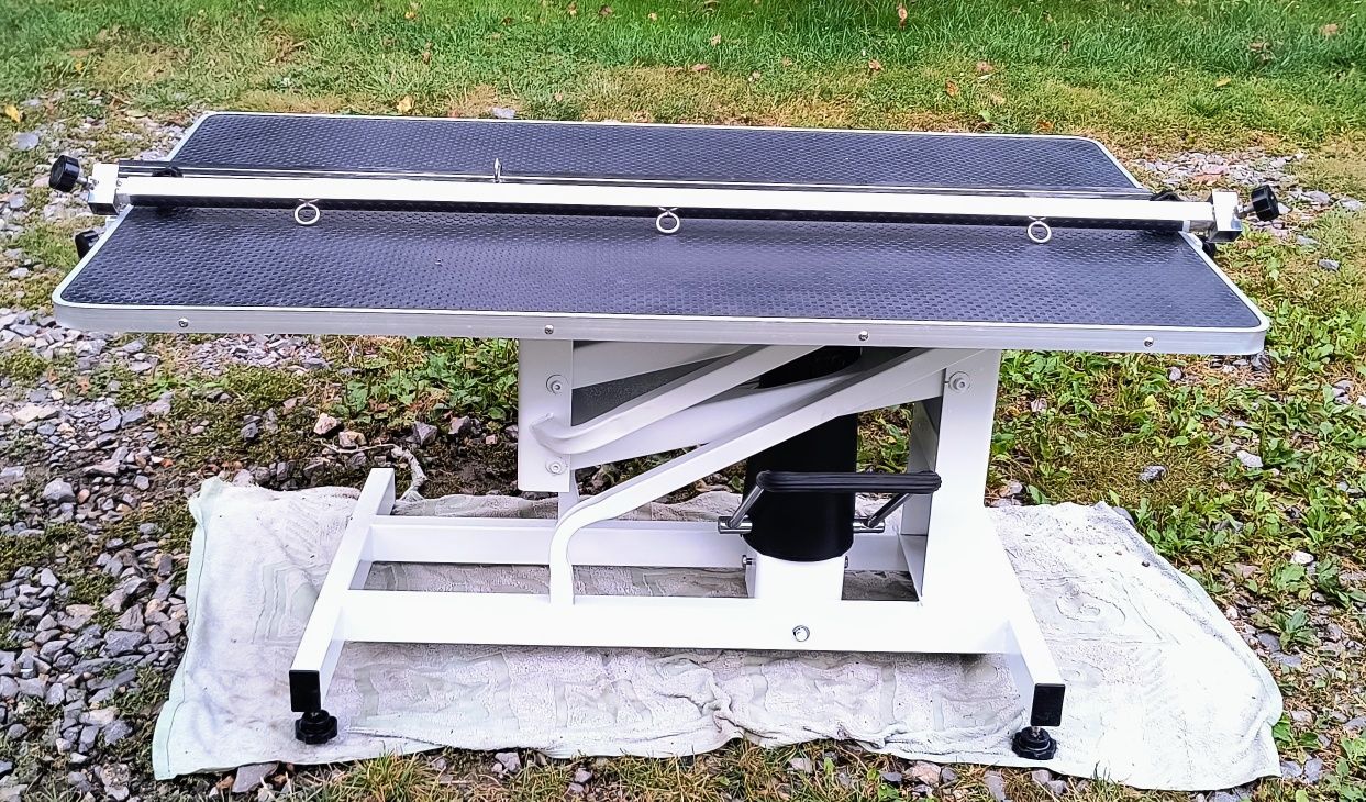 Stół groomerski GroomStar 110 x 60 cm hydraulicznie regulowany